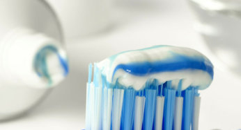What’s in Toothpaste?